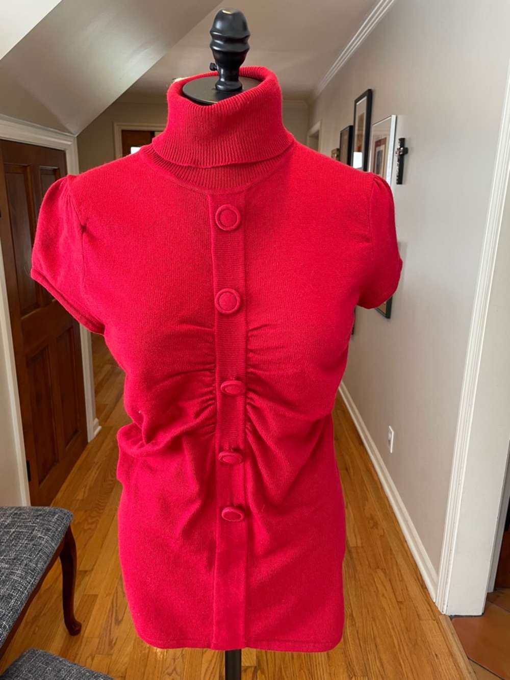 Design History Red Short-Sleeve Turtleneck Sweater